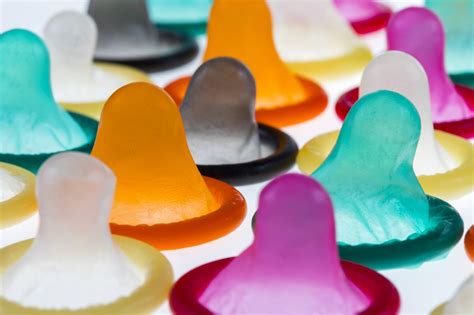Blowjob ohne Kondom gegen Aufpreis Sexuelle Massage Romanshorn